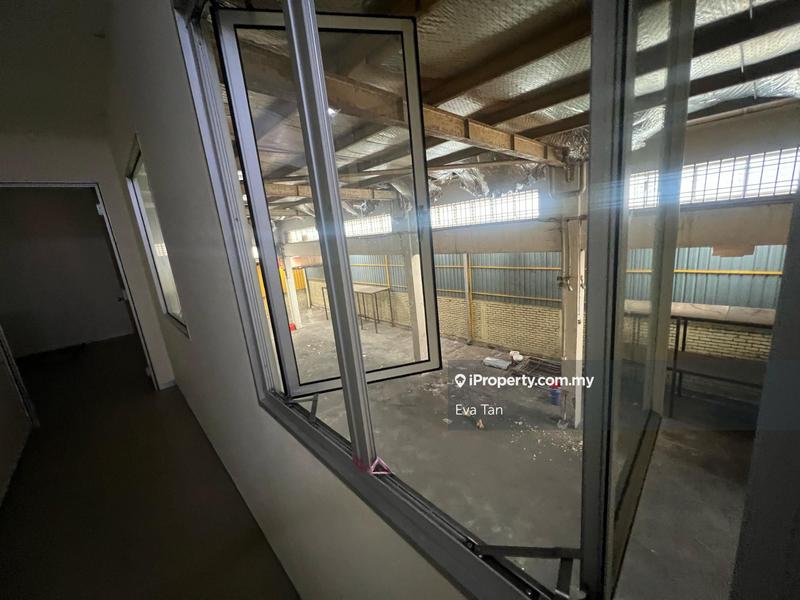 Kilang Berkembar untuk Dijual di Taman Tan Sri Yaacob, Johor Bahru oleh Eva Tan - iProperty.com.my