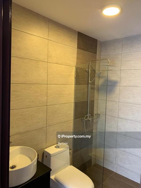 Service Residence for Rent in Molek Regency by By Lee - iProperty.com.my