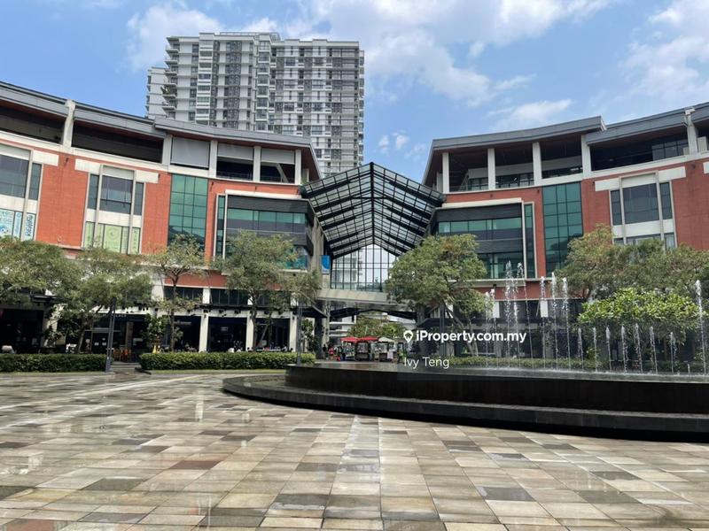 For Rent - Plaza Arkadia