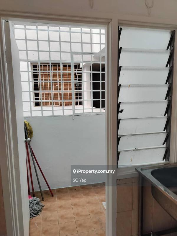 Apartment for Sale in Bougainvilla by SC Yap - iProperty.com.my