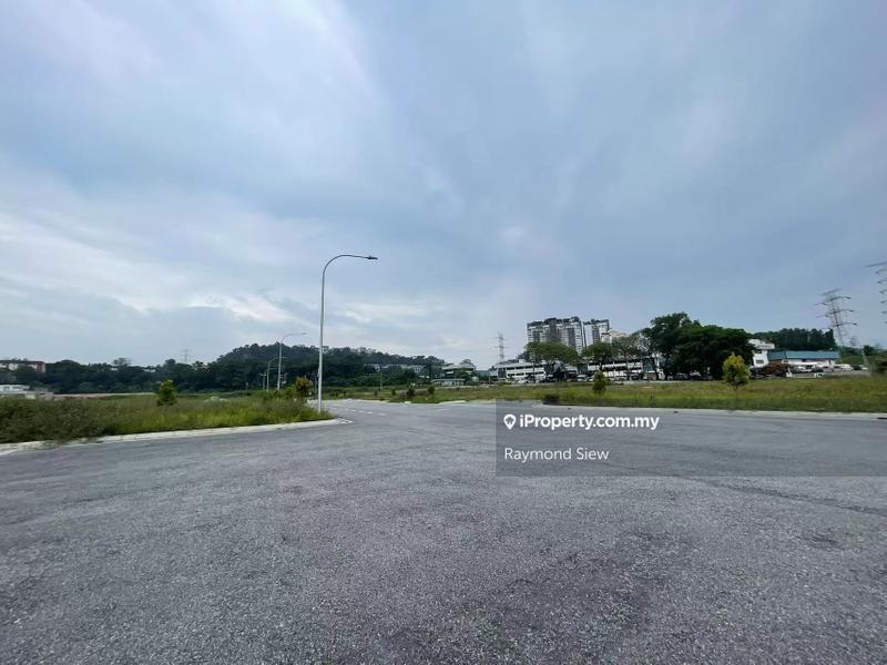 For Sale - Selayang 1.5 acre Industrial Land For Sale ( Freehold )