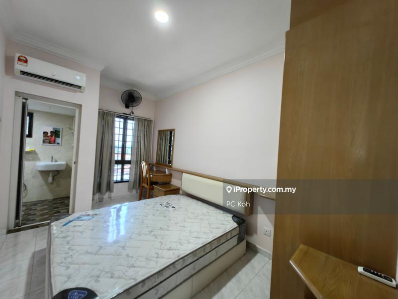 Kondominium untuk Dijual di Selat Horizon Condominium oleh PC Koh - iProperty.com.my