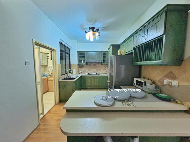 For Sale - Fraser Towers