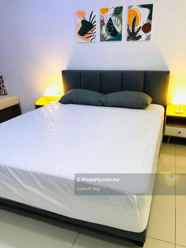 Service Residence for Rent in Pinnacle Petaling Jaya by Coburn Soy - iProperty.com.my