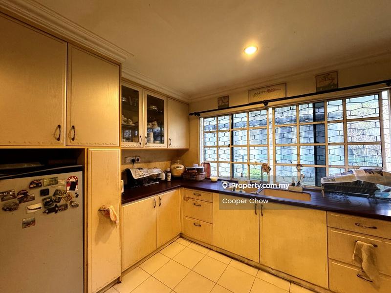 Bungalow House for Sale in Seksyen 16, Petaling Jaya by Cooper Chow - Kitchen - iProperty.com.my
