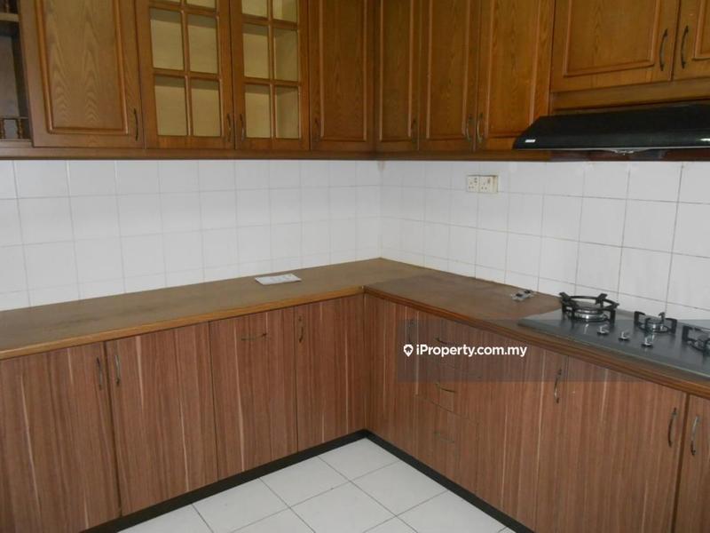 Condominium for Sale in Maxwell Towers by Chen Kah Seng - iProperty.com.my