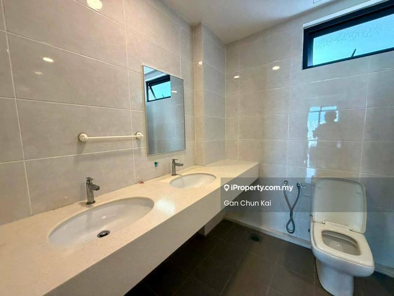 Kondominium untuk Disewa di 98 Nibong Residence oleh Gan Chun Kai - Bathroom - iProperty.com.my