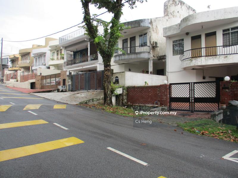 Rumah Berkembar untuk Dijual di 2 storey semi-d, Bukit Antarabangsa, Ampang oleh Cs Heng - iProperty.com.my