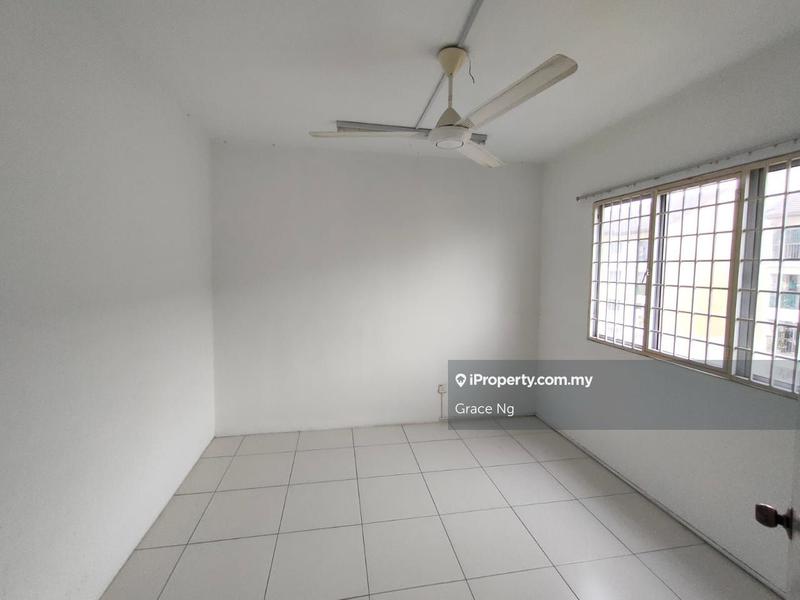 For Rent - Lakeview Apartments