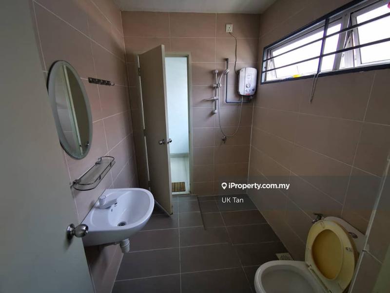 2-storey Terraced House for Rent in Bandar Saujana Putra, Tanjong Duabelas by UK Tan - iProperty.com.my