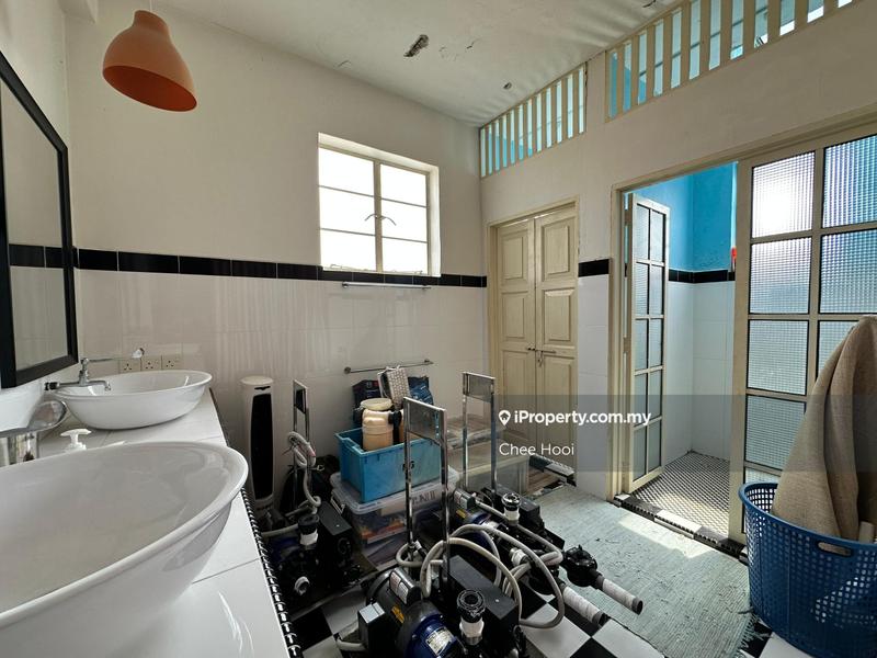 Kedai untuk Dijual di georgetown, George Town oleh Chee Hooi - iProperty.com.my