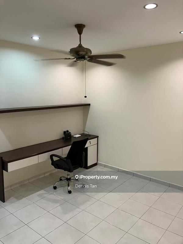 3-storey Terraced House for Sale in 3 Storey House Palm Villas, Kampung Paya, Butterworth by Dennis Tan - iProperty.com.my