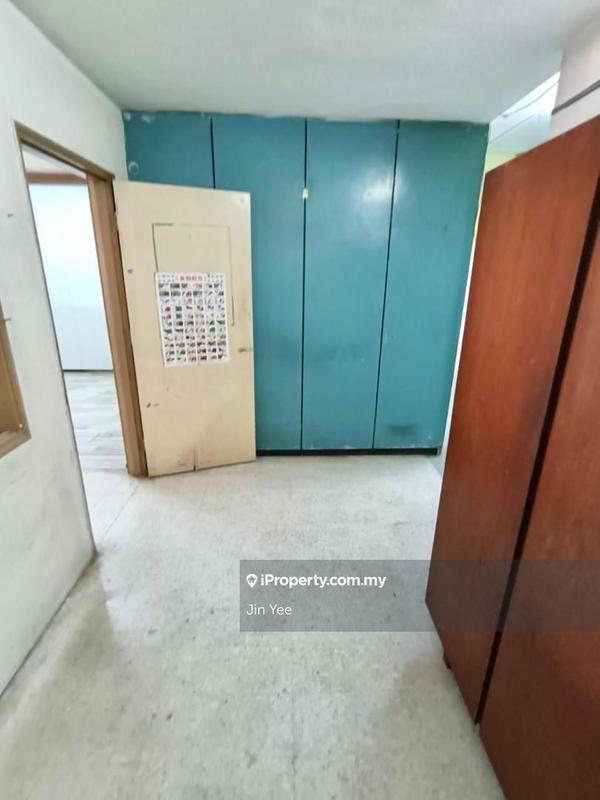 Rumah Berangkai 1 Tingkat untuk Dijual di Happy Garden, Kuchai Lama oleh Jin Yee - iProperty.com.my