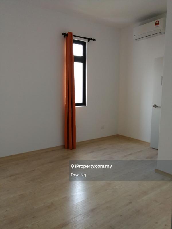 For Rent - Parkhill Residence