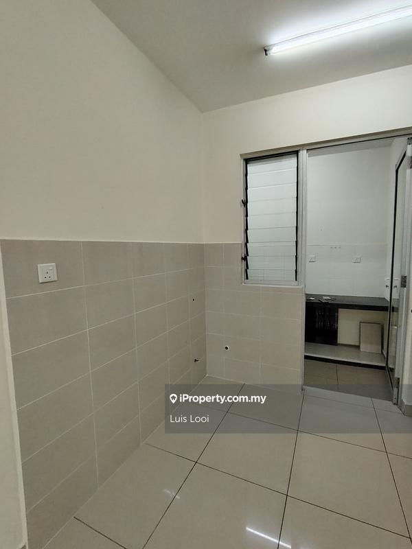 Service Residence for Sale in Platinum Lake PV 21 by Luis Looi - iProperty.com.my