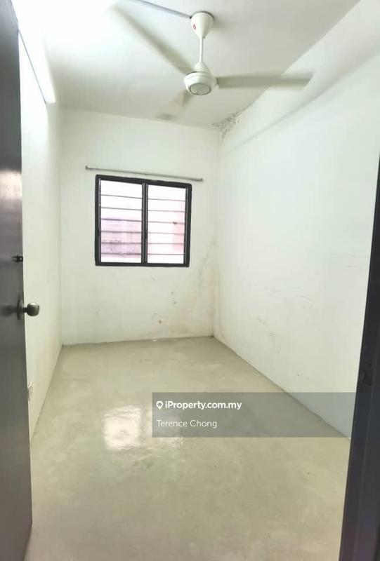 Rumah Pangsa untuk Dijual di Damai Utama oleh Terence Chong - iProperty.com.my