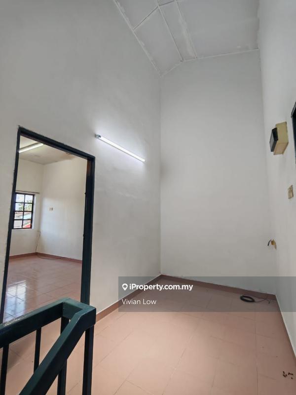 2-storey Terraced House for Sale in Taman Aman, Banting by Vivian Low - iProperty.com.my