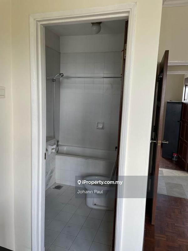 Condominium for Sale in Tiara Damansara by Johann Paul Gregory - iProperty.com.my