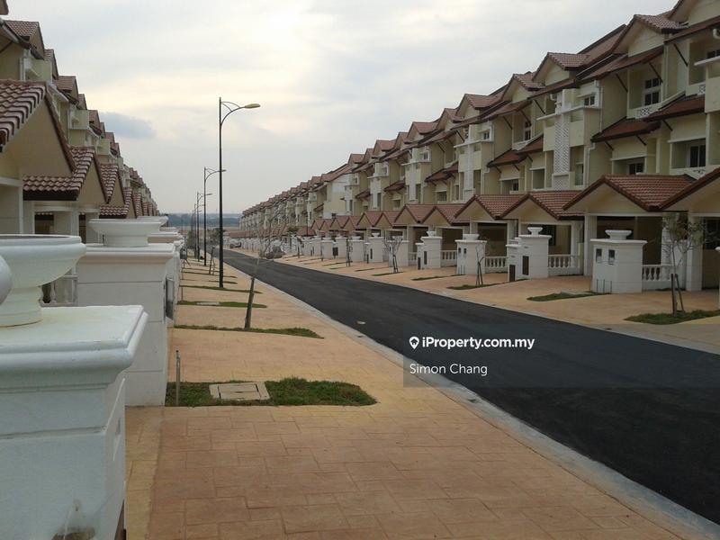 Rumah Berangkai 3 Tingkat untuk Dijual di Setia Alam ( Anjung Sari), Setia Alam oleh Simon Chang - iProperty.com.my