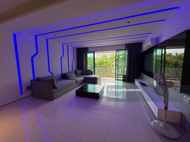 For Sale - Molek Pine 3