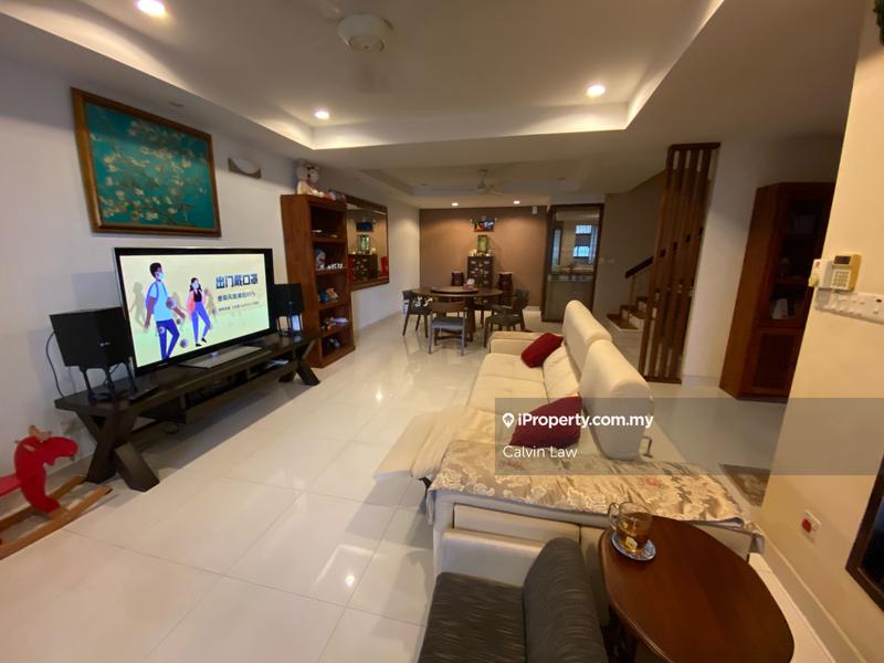 2.5-storey Terraced House for Sale in Bu6, Bandar Utama by Calvin Law - iProperty.com.my