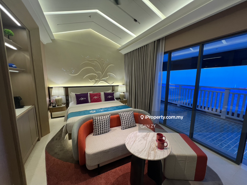 For Sale - Lexis Hibiscus