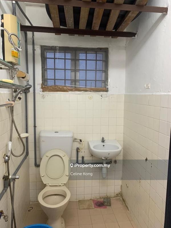 Rumah Bandar untuk Dijual di Taman Bukit Teratai, Ampang oleh Celine Kong - iProperty.com.my