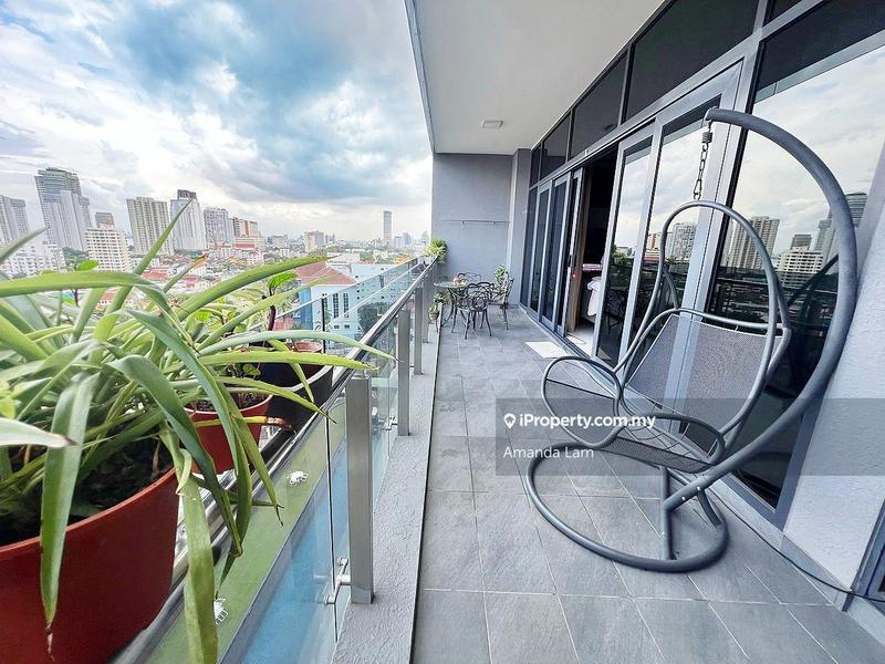 For Sale - Moulmein Rise