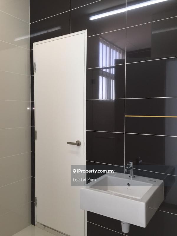 Kediaman Servis untuk Dijual di Skypod Residence oleh Lok Lai Kam - iProperty.com.my