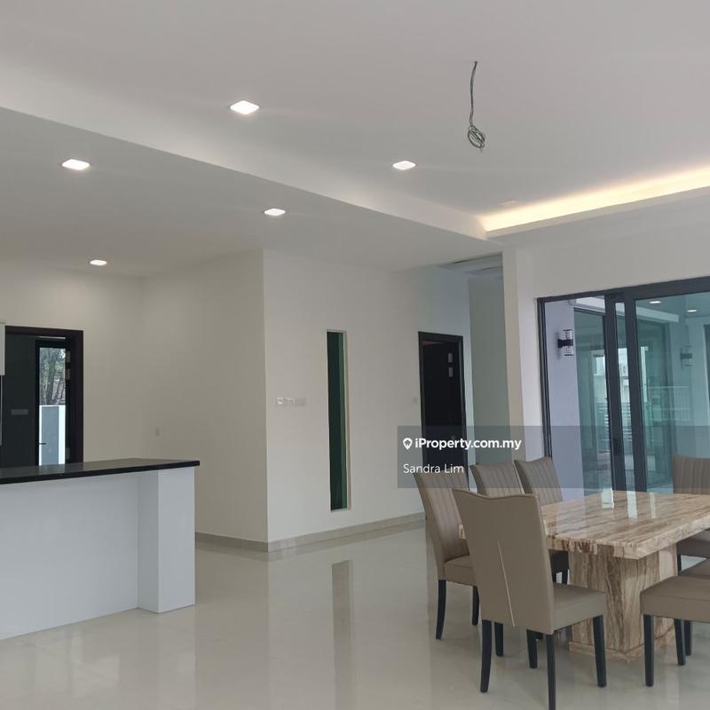 Bungalow House for Sale in Subang Heights, Subang Jaya by Sandra Lim - iProperty.com.my