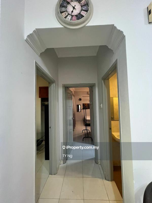 Service Residence for Sale in E-Tiara by Ty Ng - Corridor - iProperty.com.my
