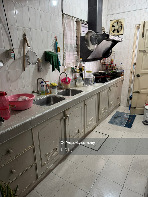 Rumah Berangkai 2 Tingkat untuk Dijual di Taman Berkeley, Klang oleh N C Ng - iProperty.com.my