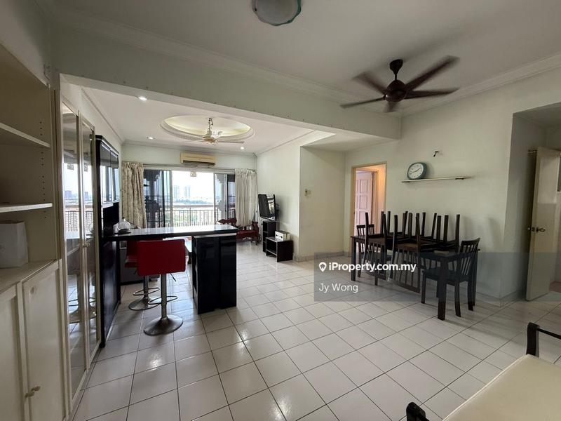 Condominium for Sale in La Vista Condominiums by Jy Wong - iProperty.com.my