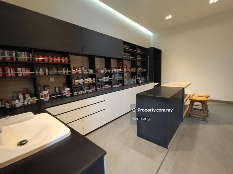 Semi-Detached House for Sale in Taman Kluang Indah CORNER LOT(绿园）, Kluang by Kim Seng - iProperty.com.my