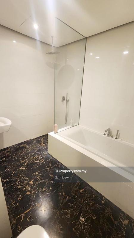 Residensi Servis untuk Dijual di Arcoris Residences oleh Sam Liew - iProperty.com.my