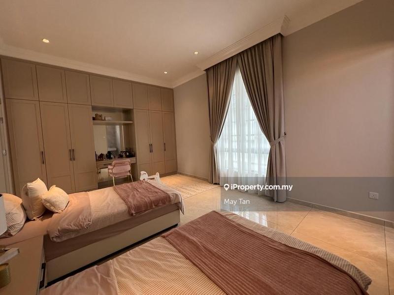 Bungalow House for Sale in Taman Parkland, Kluang by May Tan - iProperty.com.my