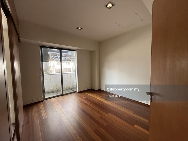 For Sale - Iringan Hijau