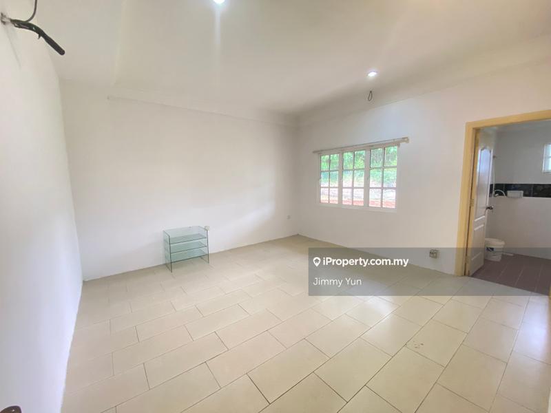 Bungalow House for Sale in 1 Storey Bungalow @ College Heights Garden Resort, Kajang by Jimmy Yun - iProperty.com.my