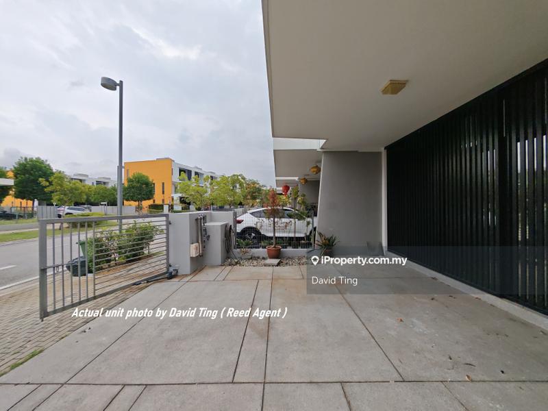 Rumah Teres 3-Tingkat untuk Dijual di Lake Fields, Sungai Besi oleh David Ting - iProperty.com.my