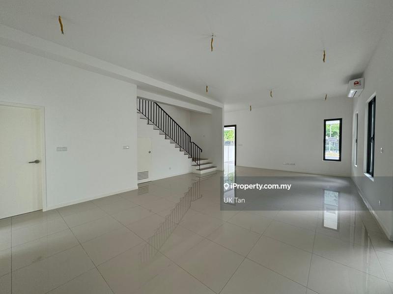 Semi-Detached House for Sale in Bandar Tropicana Aman, Telok Panglima Garang by UK Tan - iProperty.com.my