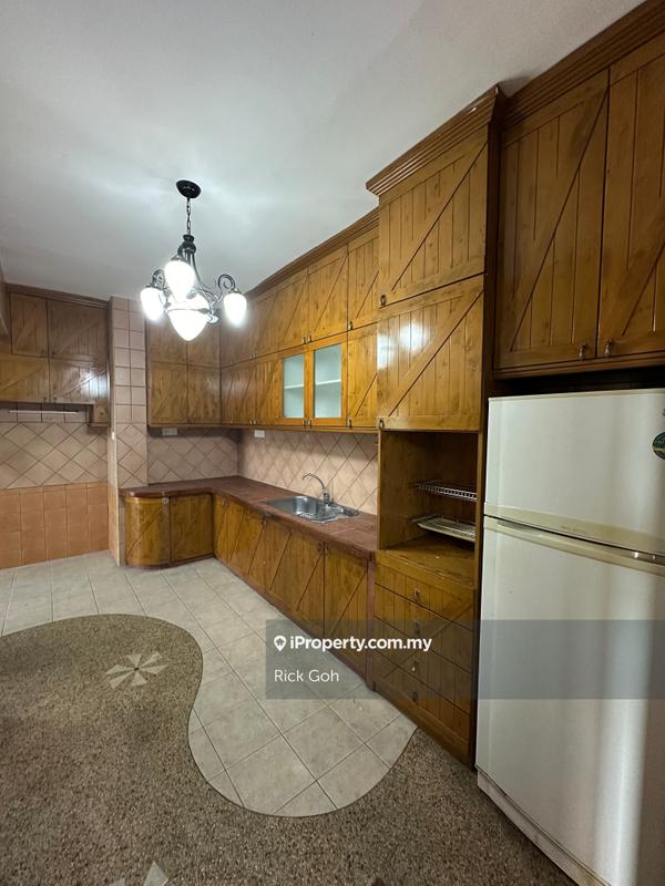 For Rent - Parkview Towers