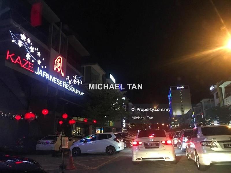 For Sale - Icon City 3.5-storey Commercial SEMI-D | FOR SALE