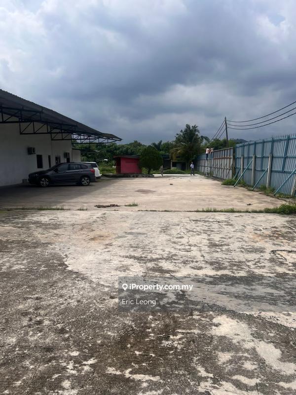 Warehouse for Rent in Kampung Dato Dagang, Sikamat, Seremban by Eric Leong - iProperty.com.my
