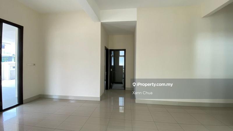 Bungalow House for Sale in VILLA HEIGHTS, VILLA AVENUE, EQUINE PARK, Seri Kembangan by Xann Chua - iProperty.com.my
