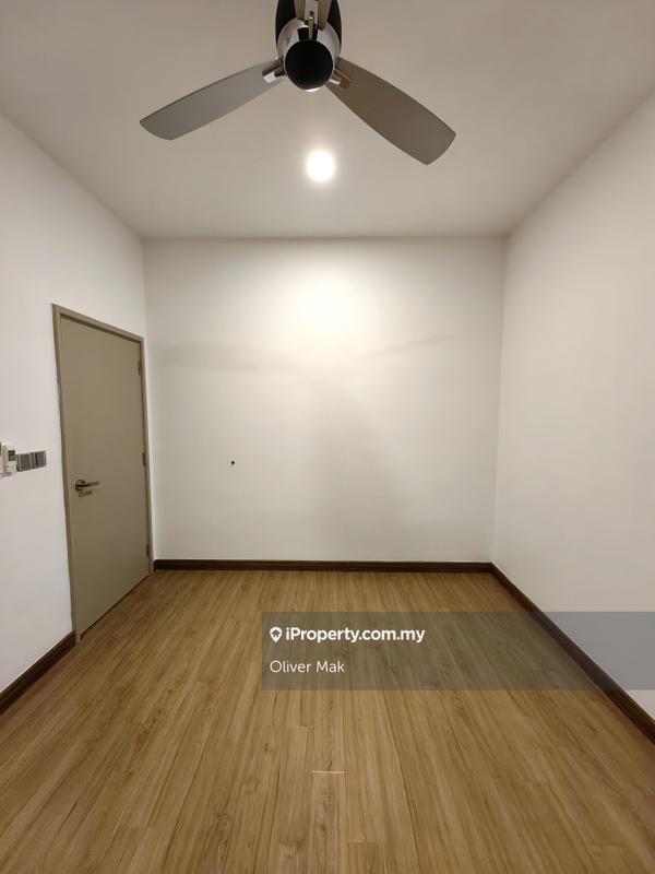 Condominium for Sale in KM1 West by Oliver Mak - iProperty.com.my