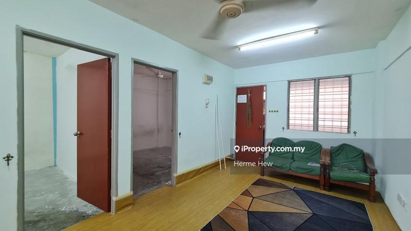 For Sale - Pandan Ria (Block D)