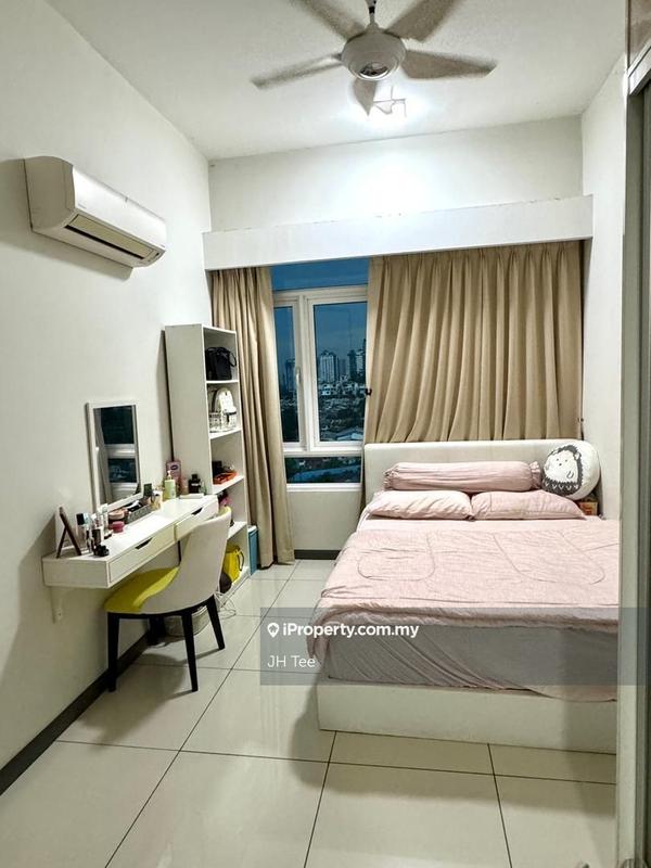 For Sale - Tiara Mutiara 2