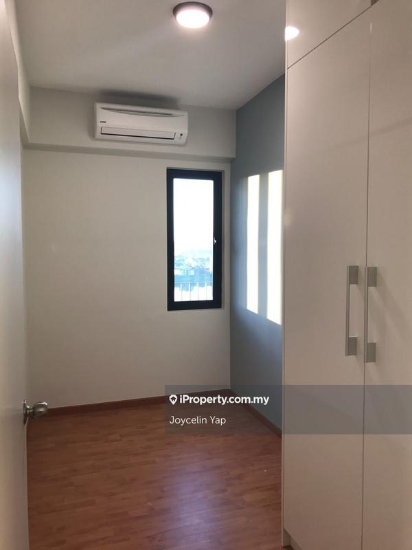 Condominium for Sale in Kiara East by Joycelin Yap - Original full heights wardrobe and aircond - iProperty.com.my