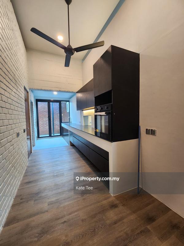 Banglo untuk Disewa di Leisure Farm, Gelang Patah oleh Kate Tee - iProperty.com.my