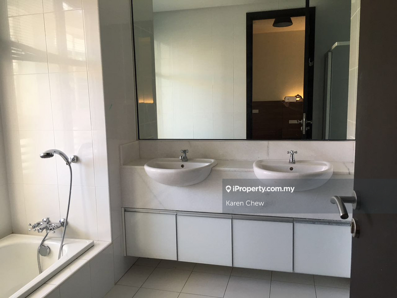 2.5-storey Terraced House for Sale in E&O Ariza Terrace, Seri Tanjung Pinang, Tanjung Tokong by Karen Chew - iProperty.com.my